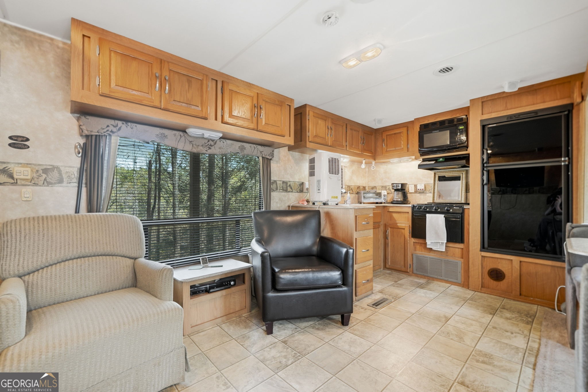 96 10th Street Ellijay GA 30540