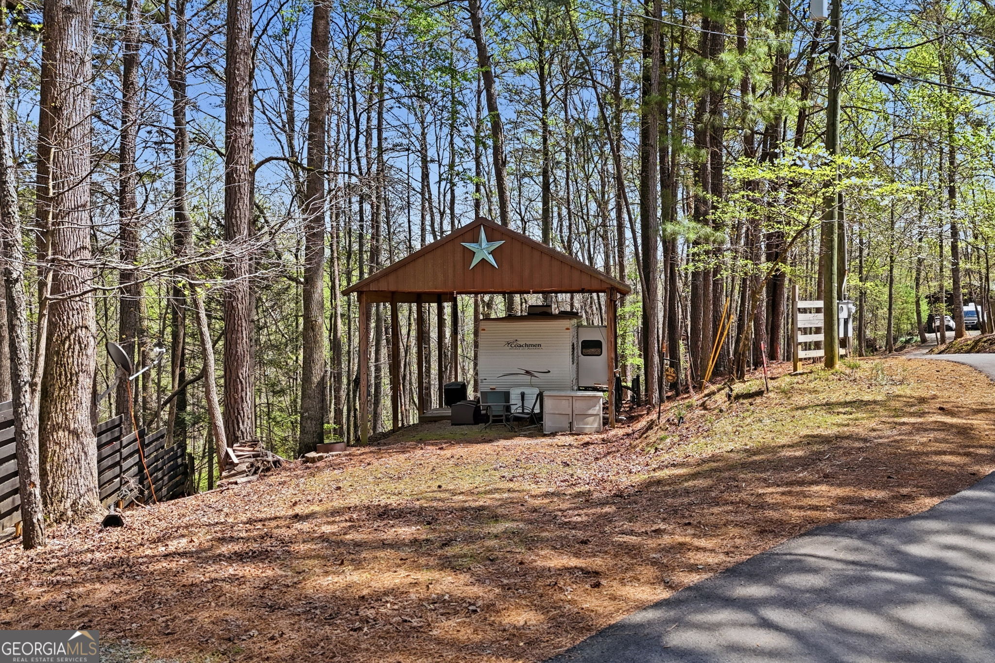 96 10th Street Ellijay GA 30540