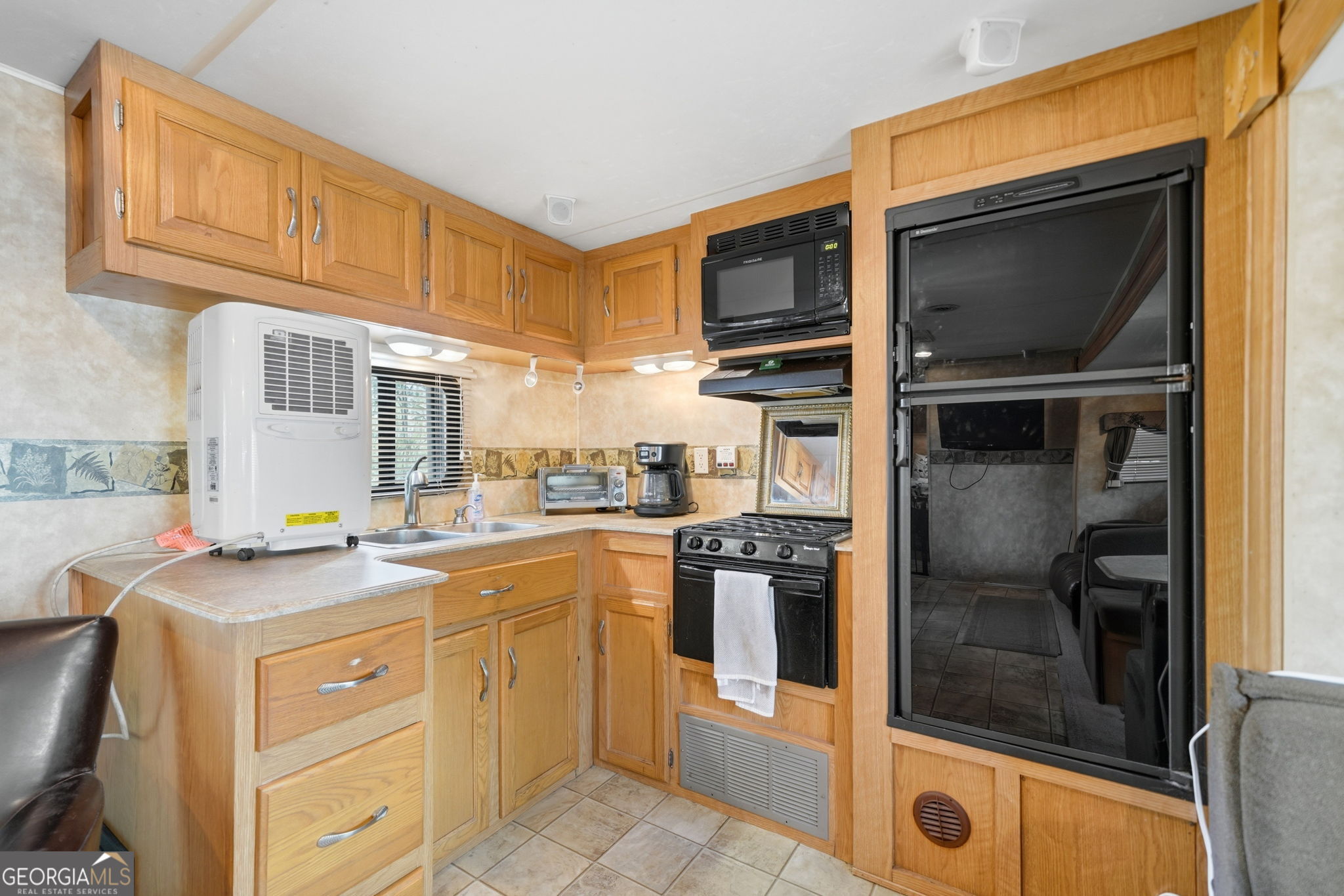 96 10th Street Ellijay GA 30540