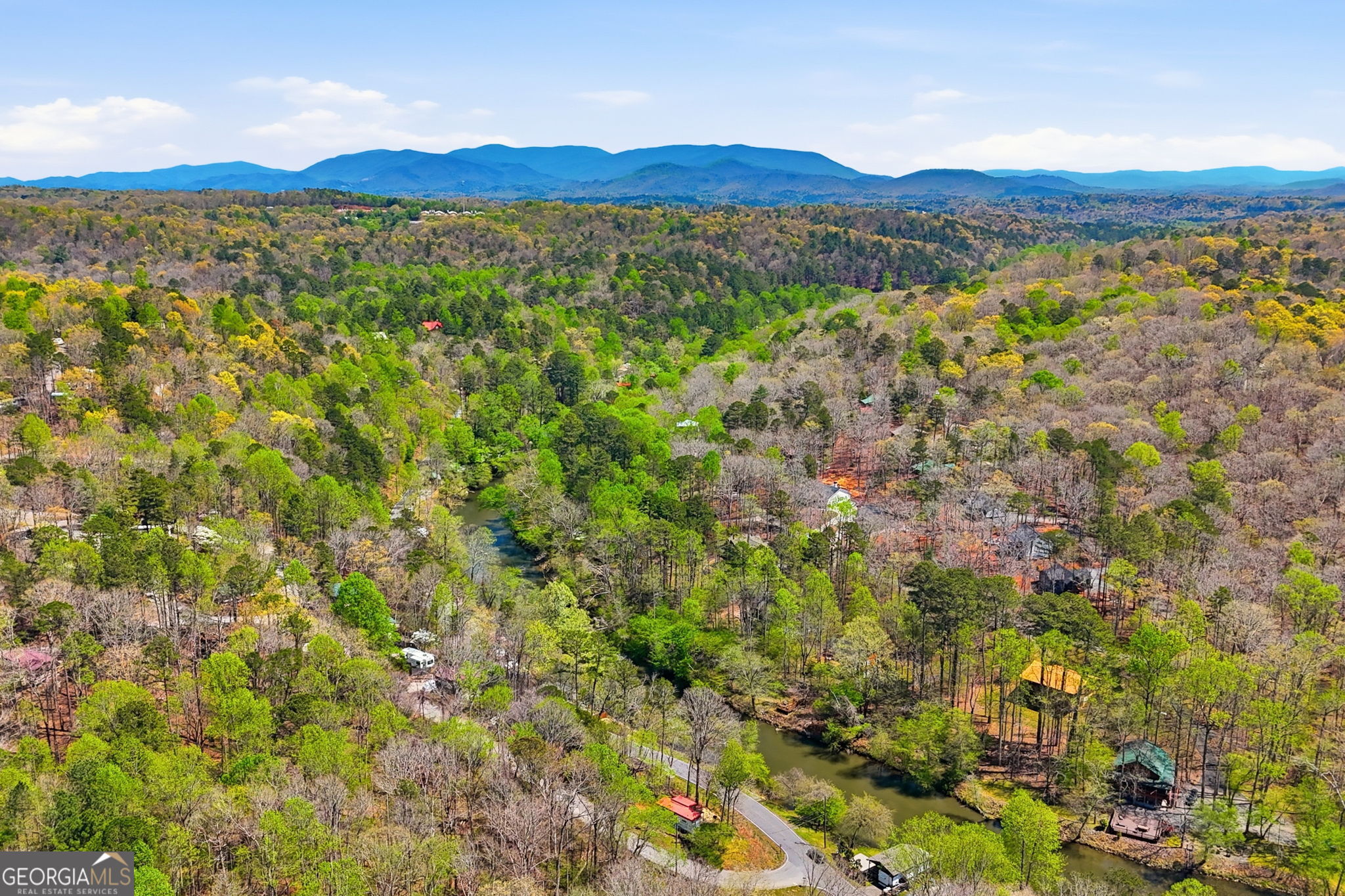 96 10th Street Ellijay GA 30540