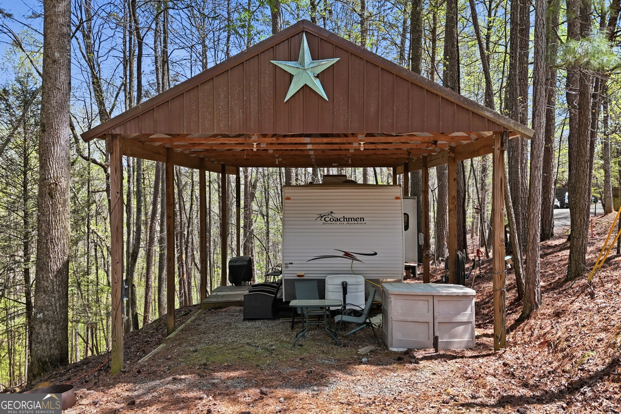 96 10th Street Ellijay GA 30540