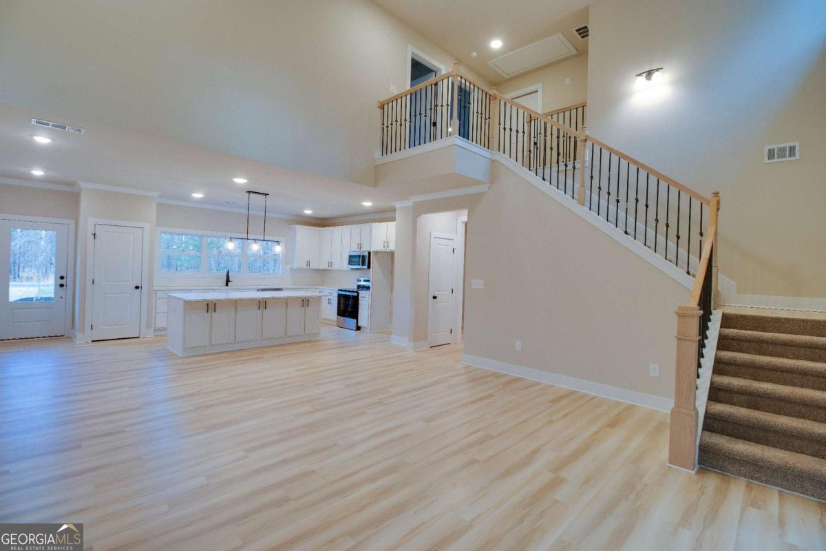 1021 Pointe S Tignall GA 30668