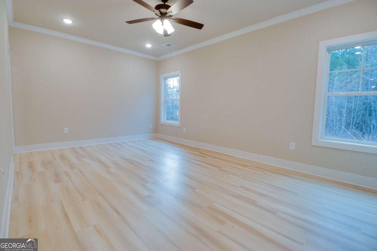 1021 Pointe S Tignall GA 30668