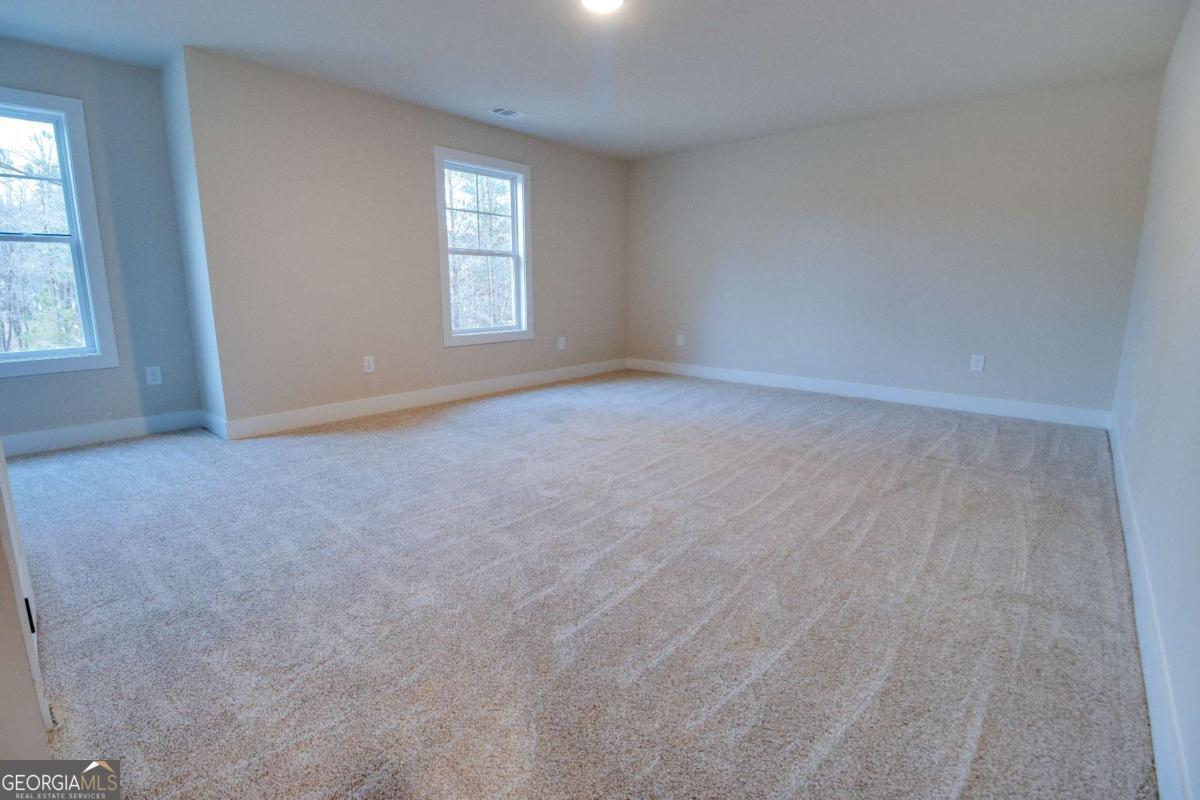 1021 Pointe S Tignall GA 30668