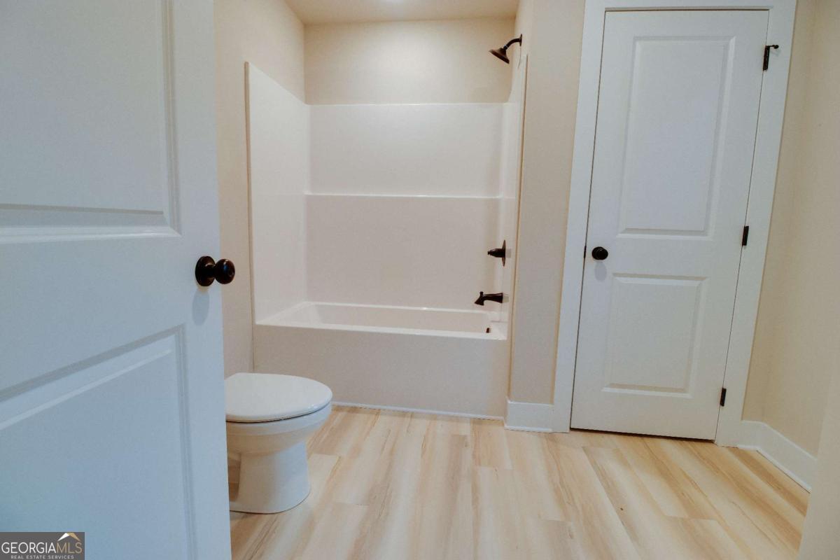 1021 Pointe S Tignall GA 30668