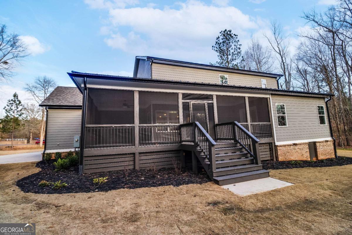 1021 Pointe S Tignall GA 30668