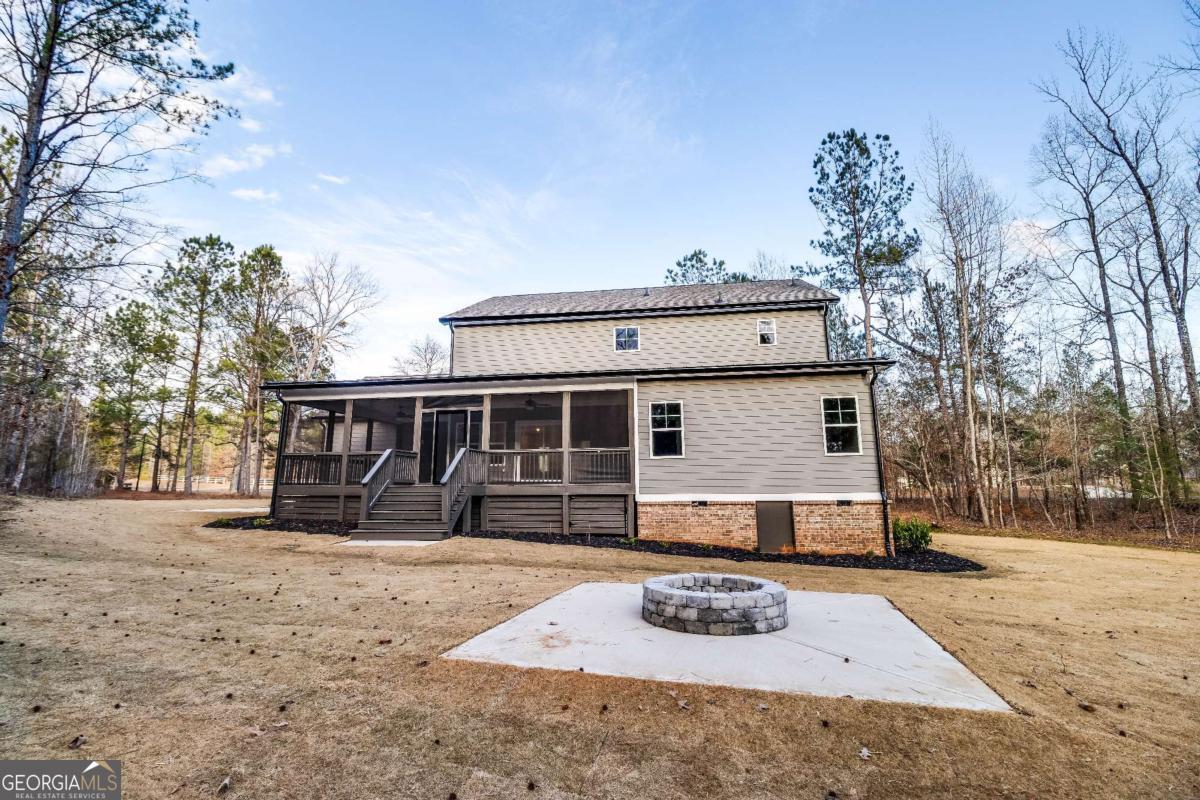 1021 Pointe S Tignall GA 30668