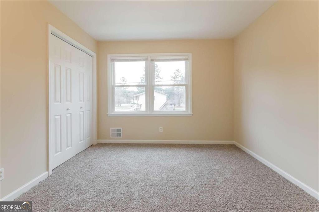 6370 Ashdale Drive Atlanta GA 30349