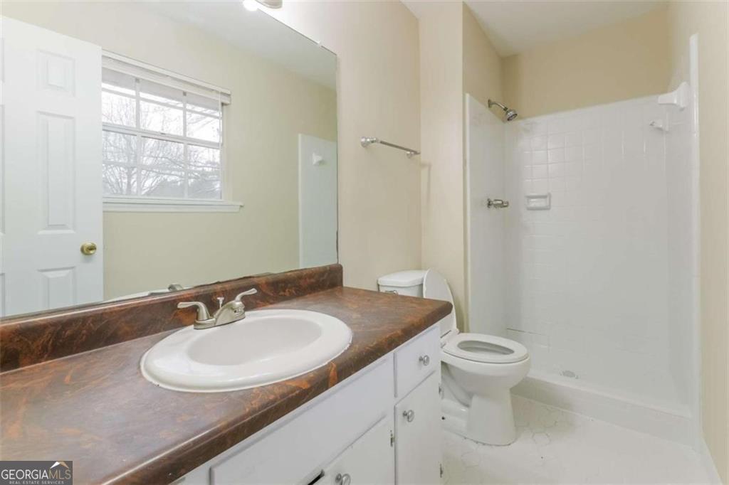 6370 Ashdale Drive Atlanta GA 30349