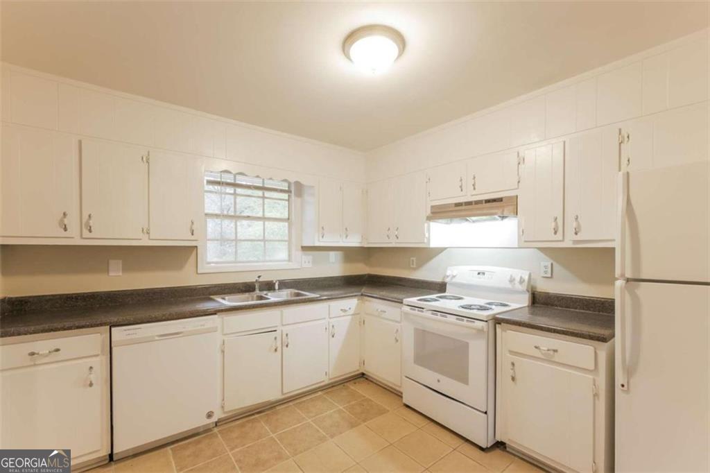 6370 Ashdale Drive Atlanta GA 30349