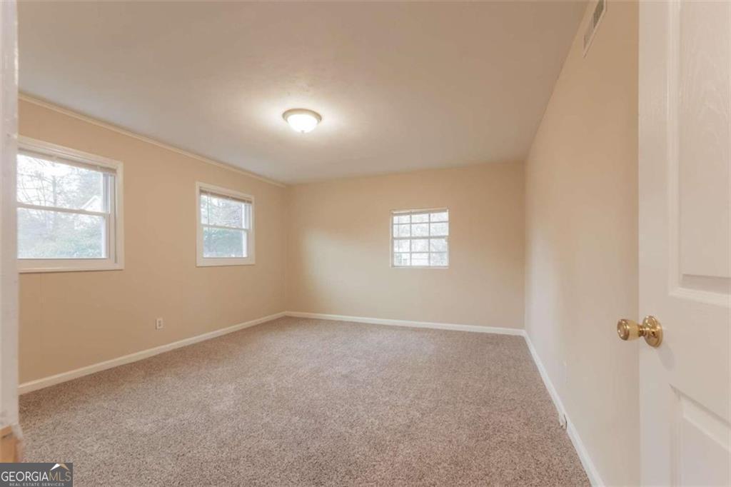 6370 Ashdale Drive Atlanta GA 30349