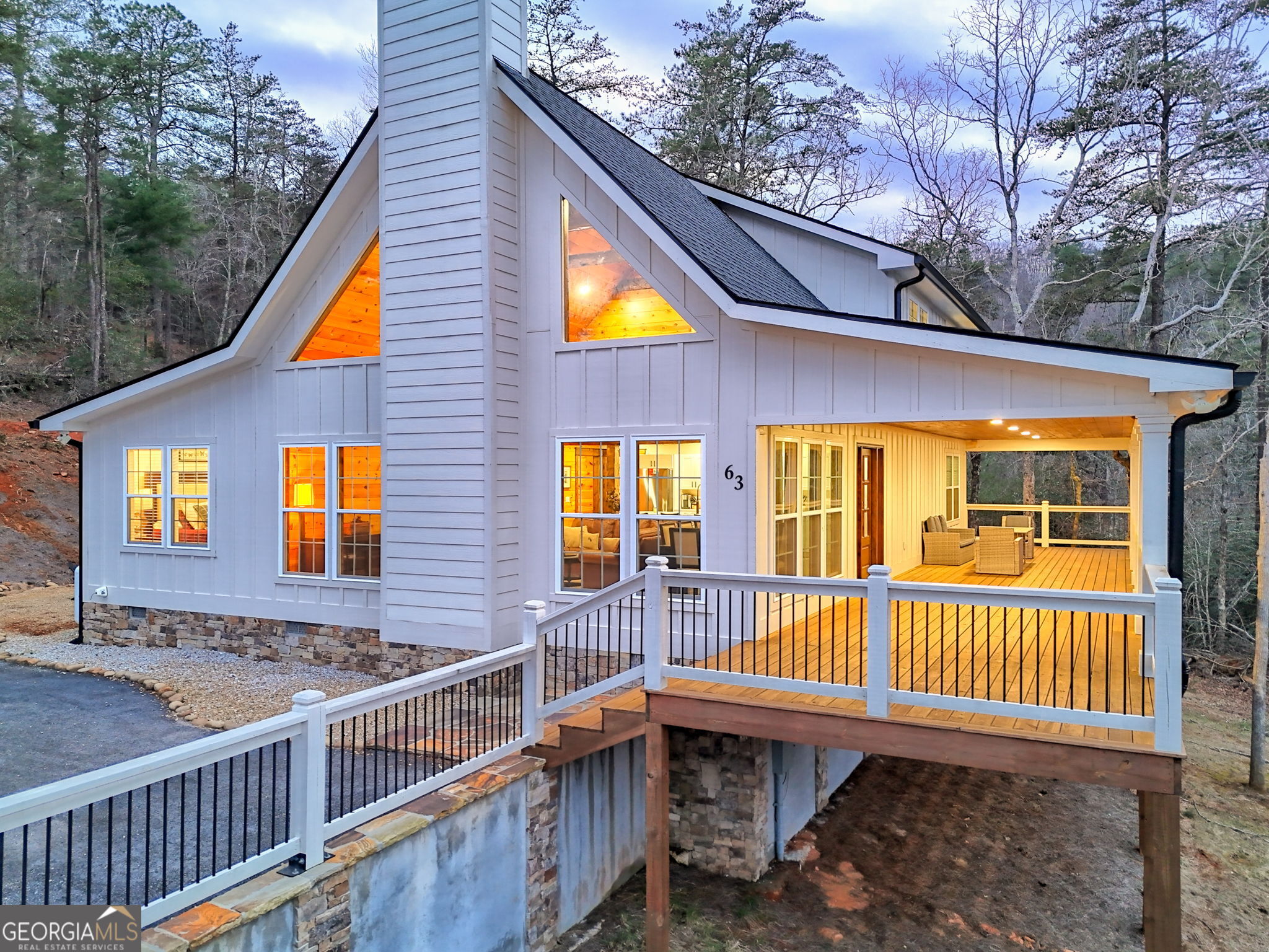 63 Redwood Lane Tiger GA 30576