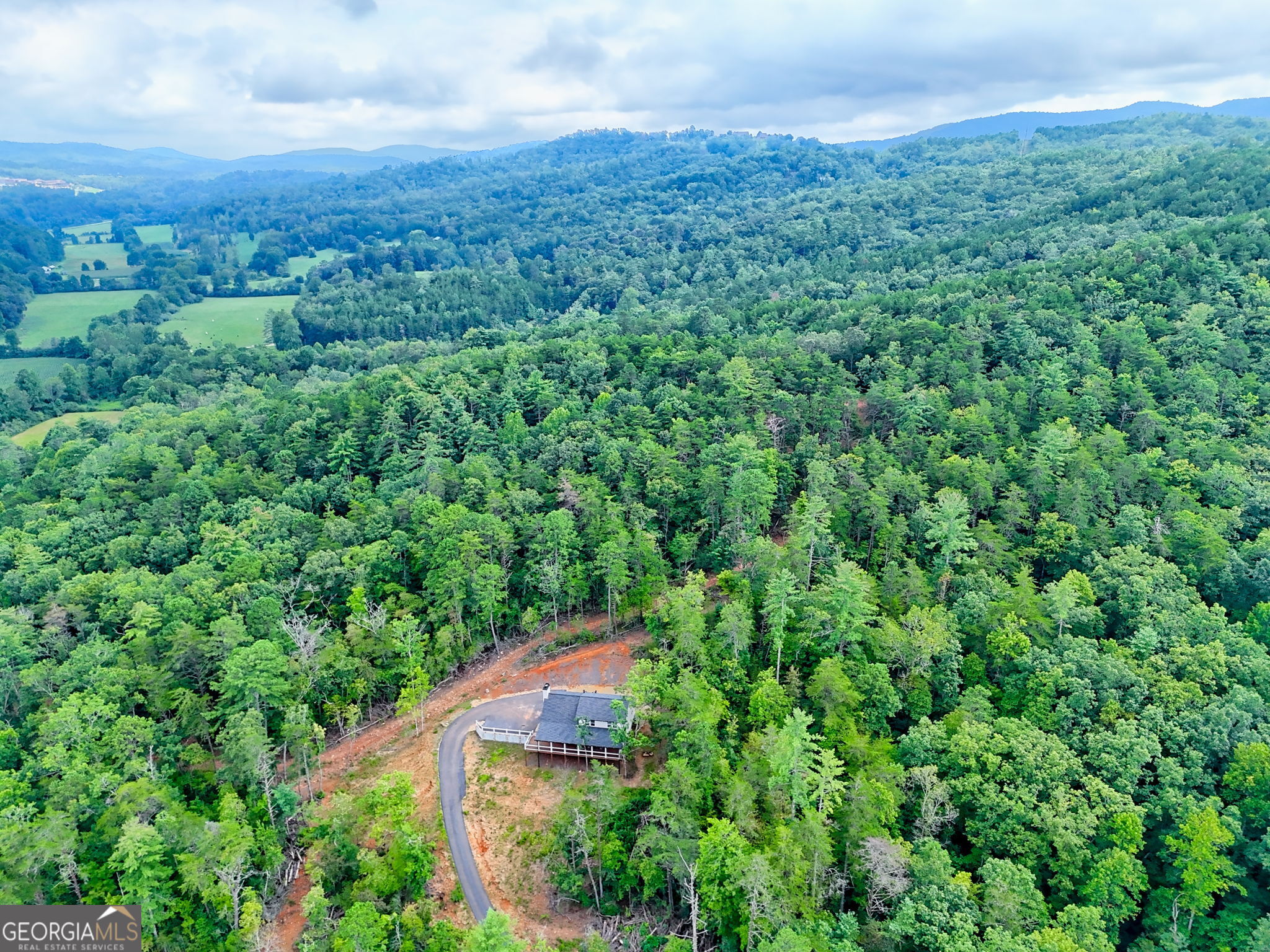 63 Redwood Lane Tiger GA 30576