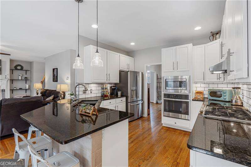 860 Valley Drive Canton GA 30114