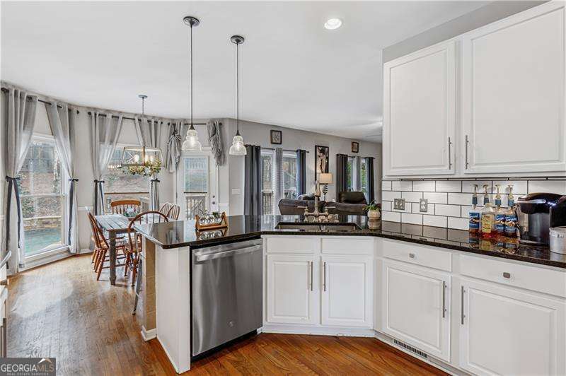 860 Valley Drive Canton GA 30114