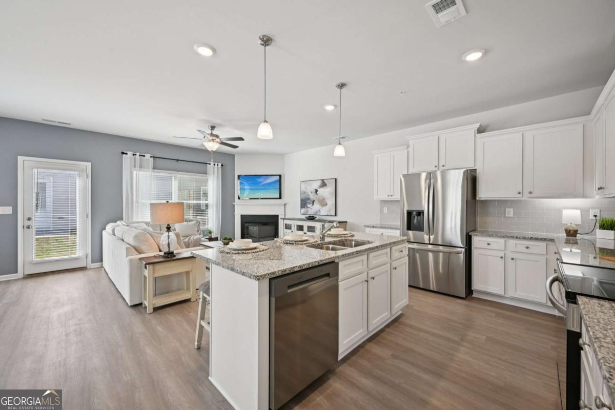 383 Lanier Circle Woodstock GA 30189