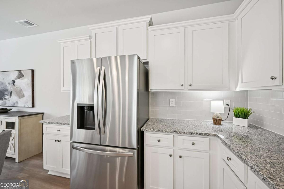 383 Lanier Circle Woodstock GA 30189