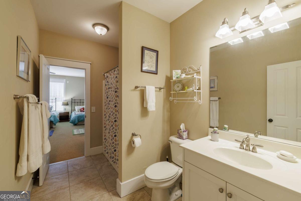 3 Oak Grove Road Athens GA 30607