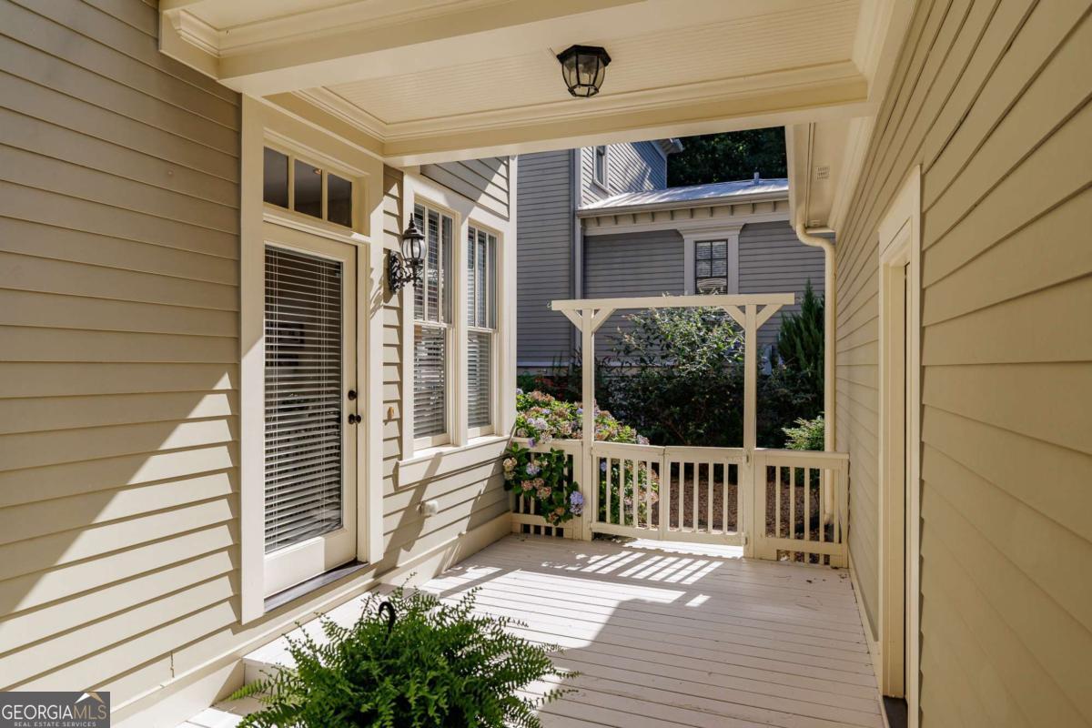 3 Oak Grove Road Athens GA 30607