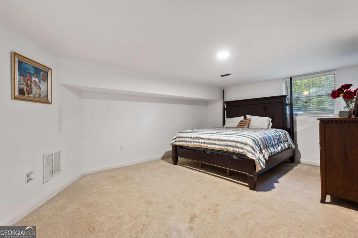 154 Dollar Mill Road SW Atlanta GA 30331