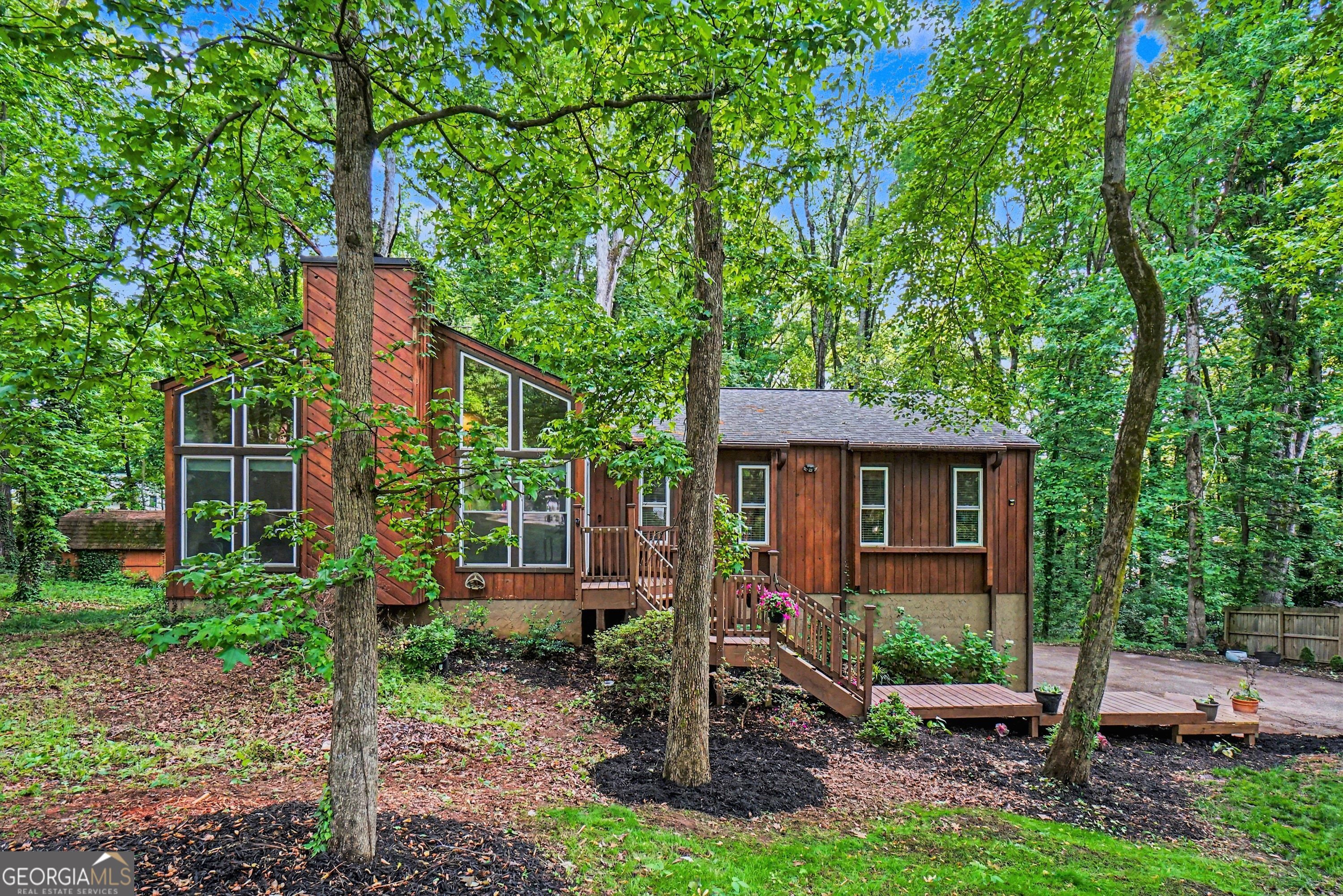 2411 Emberwood Court NW Kennesaw GA 30152