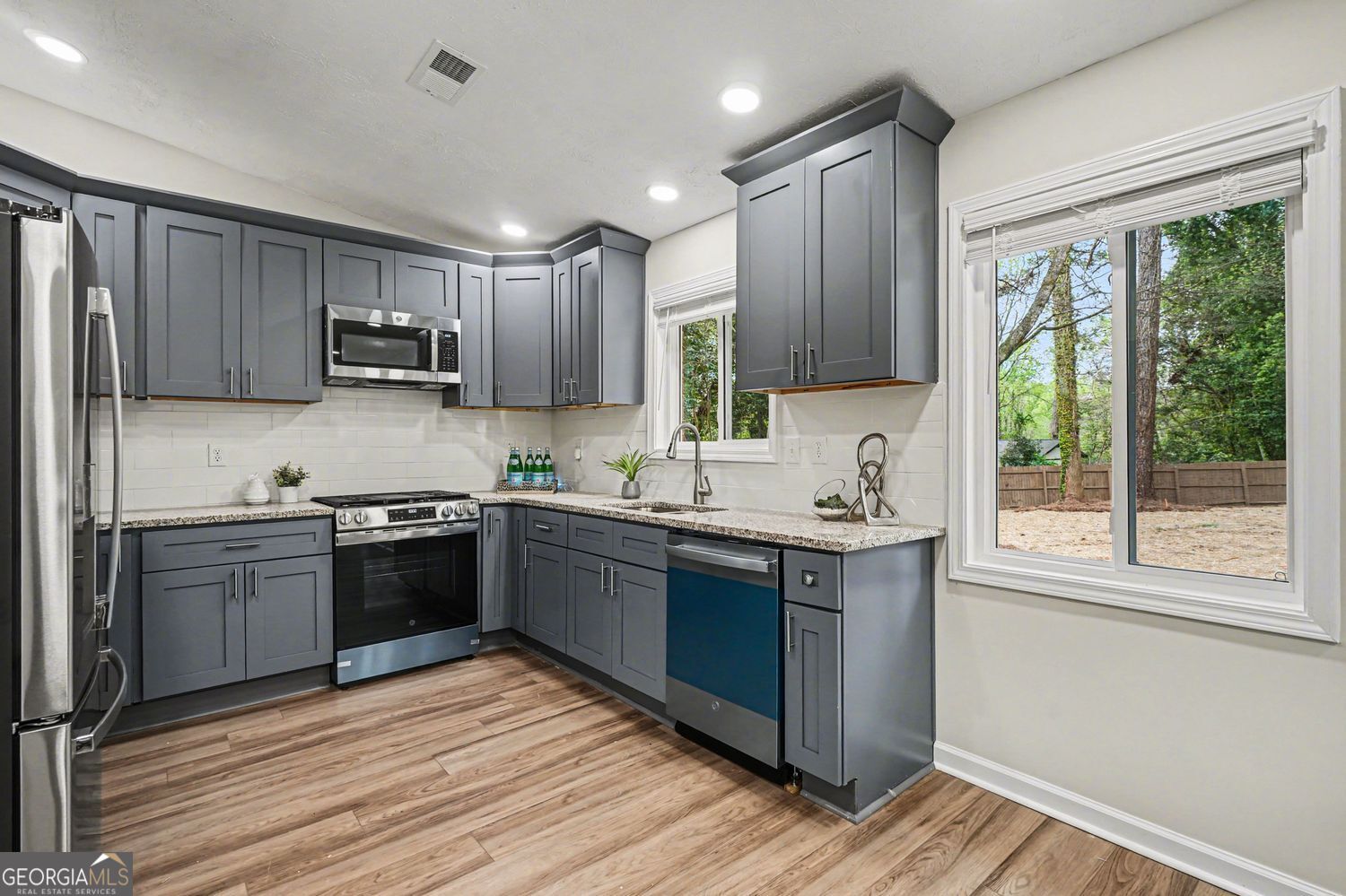 577 Simone Way Stone Mountain GA 30087