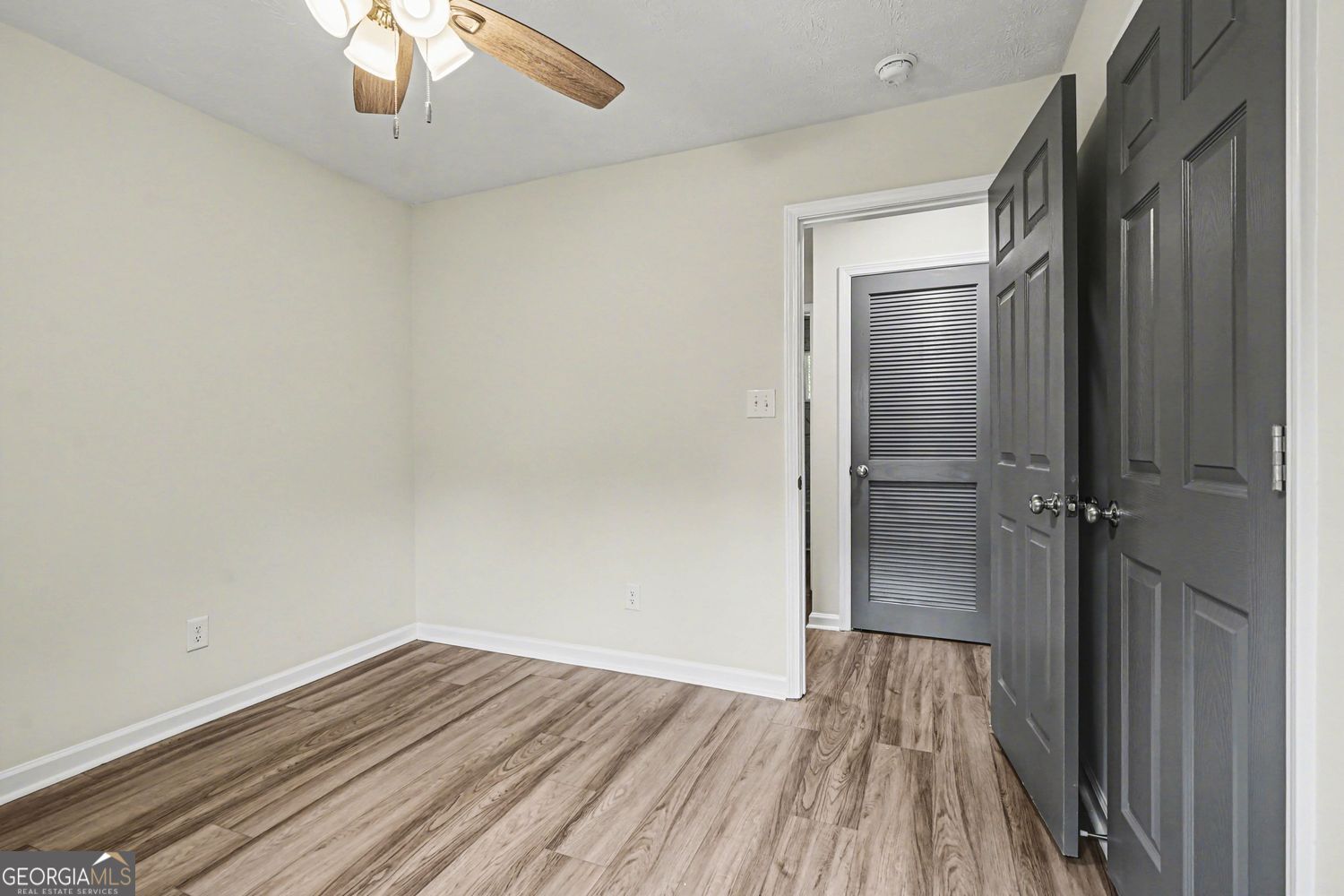 577 Simone Way Stone Mountain GA 30087
