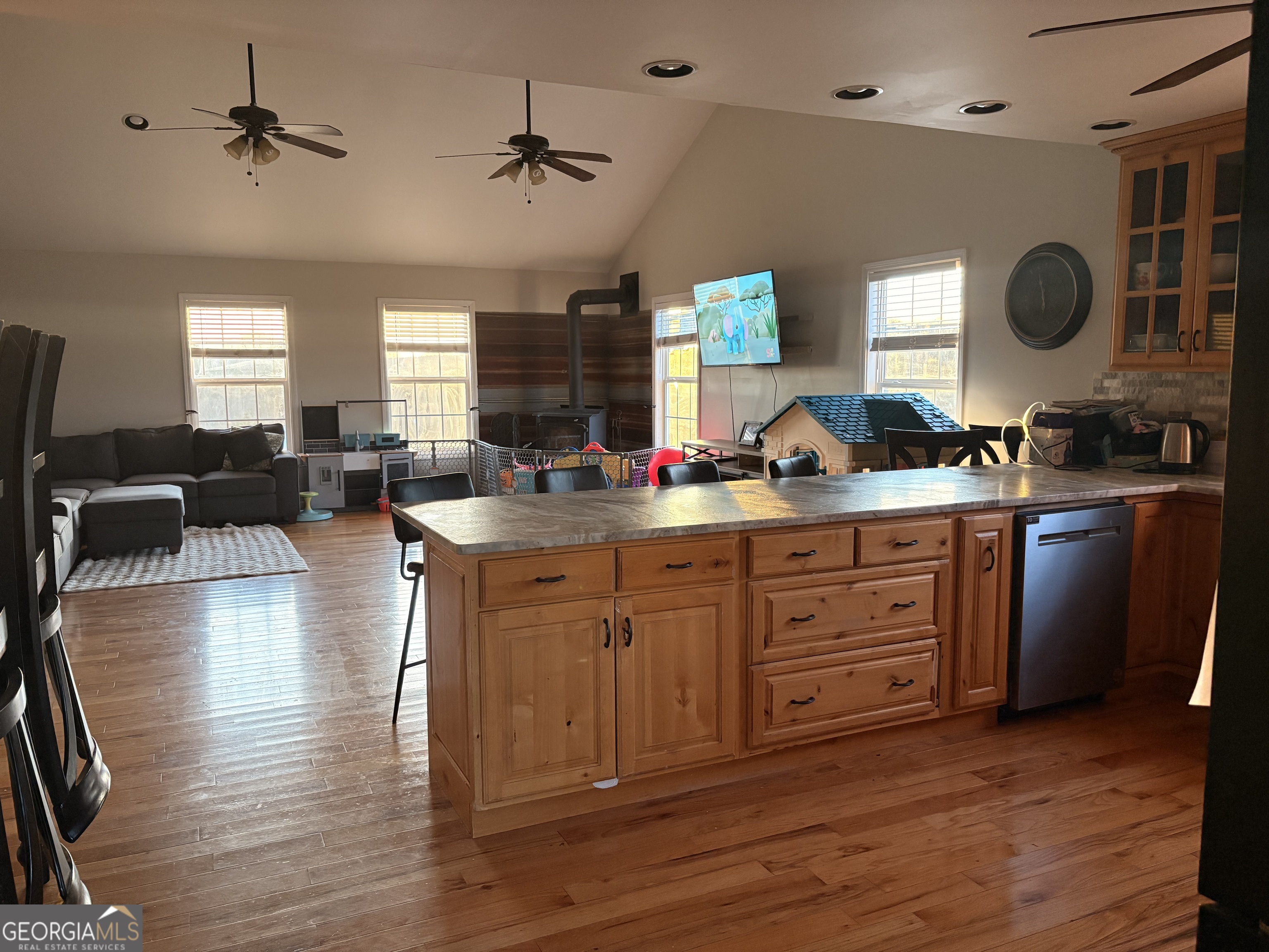2007 N Akins Bridge Road Eastanollee GA 30538