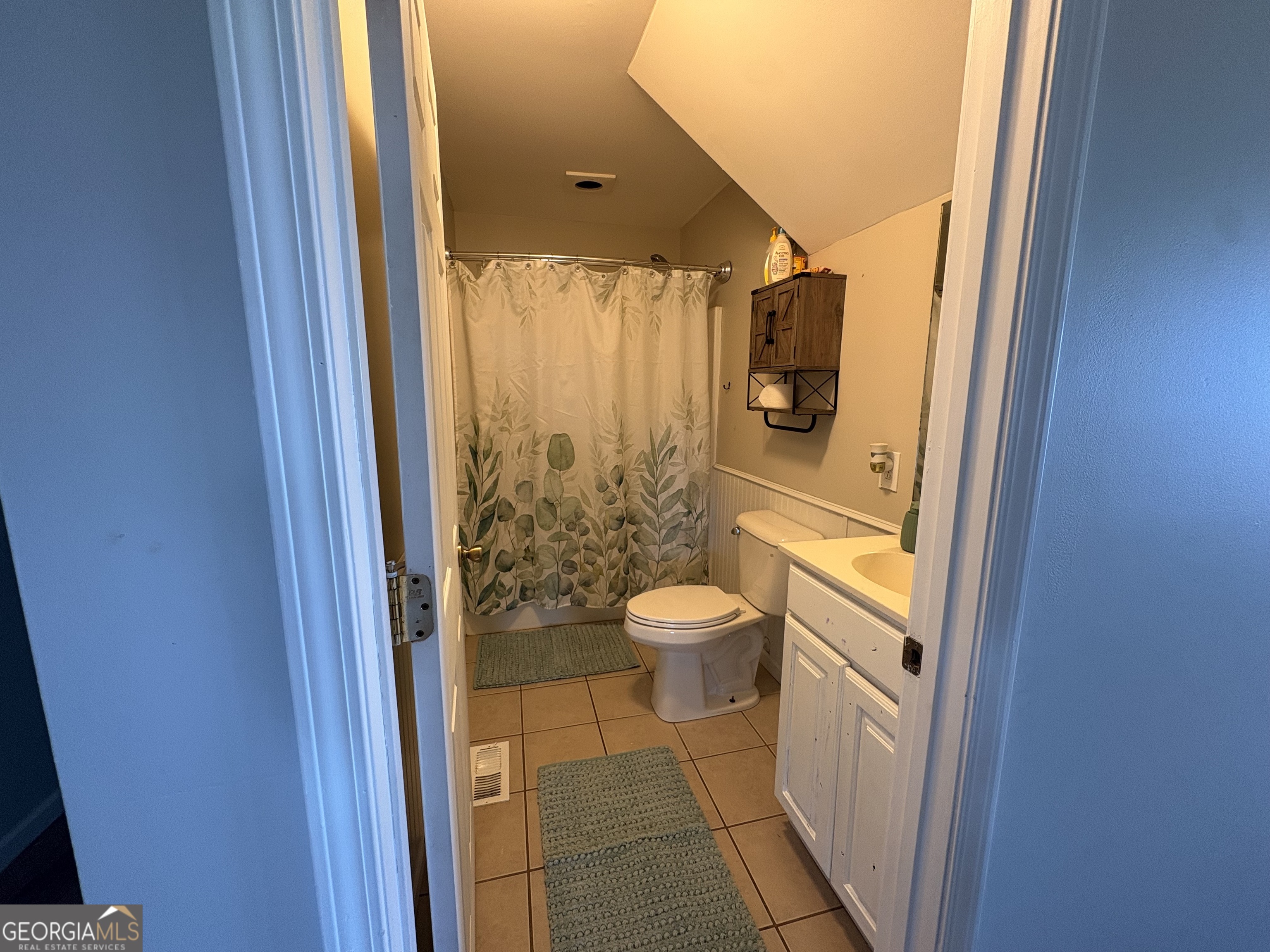 2007 N Akins Bridge Road Eastanollee GA 30538