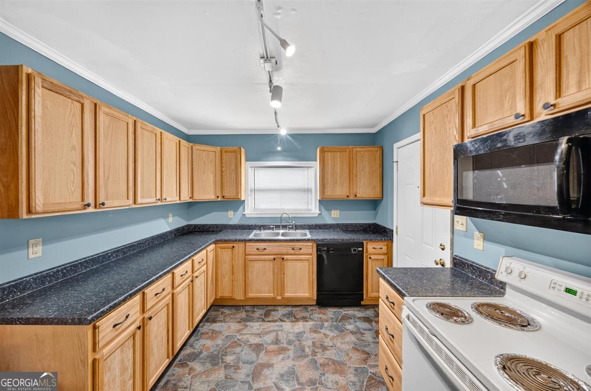 825 Maple Street Macon GA 31201