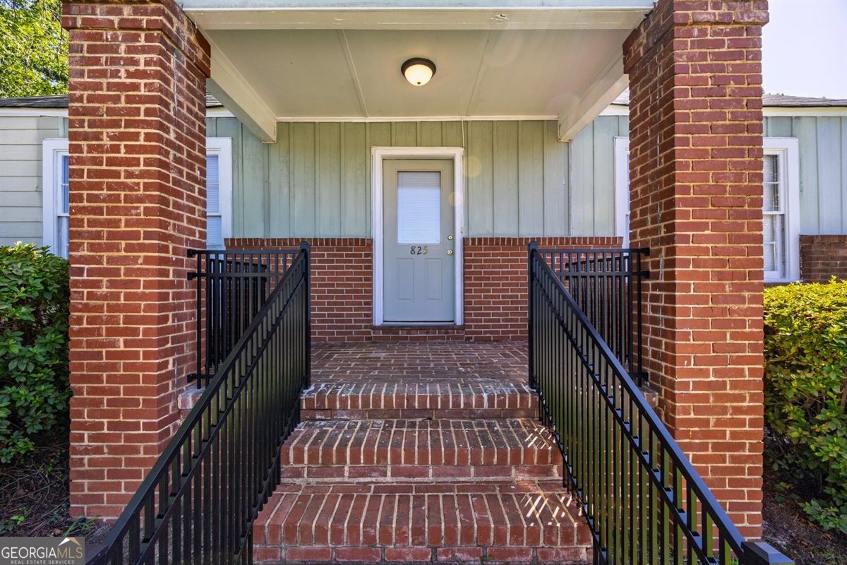 825 Maple Street Macon GA 31201