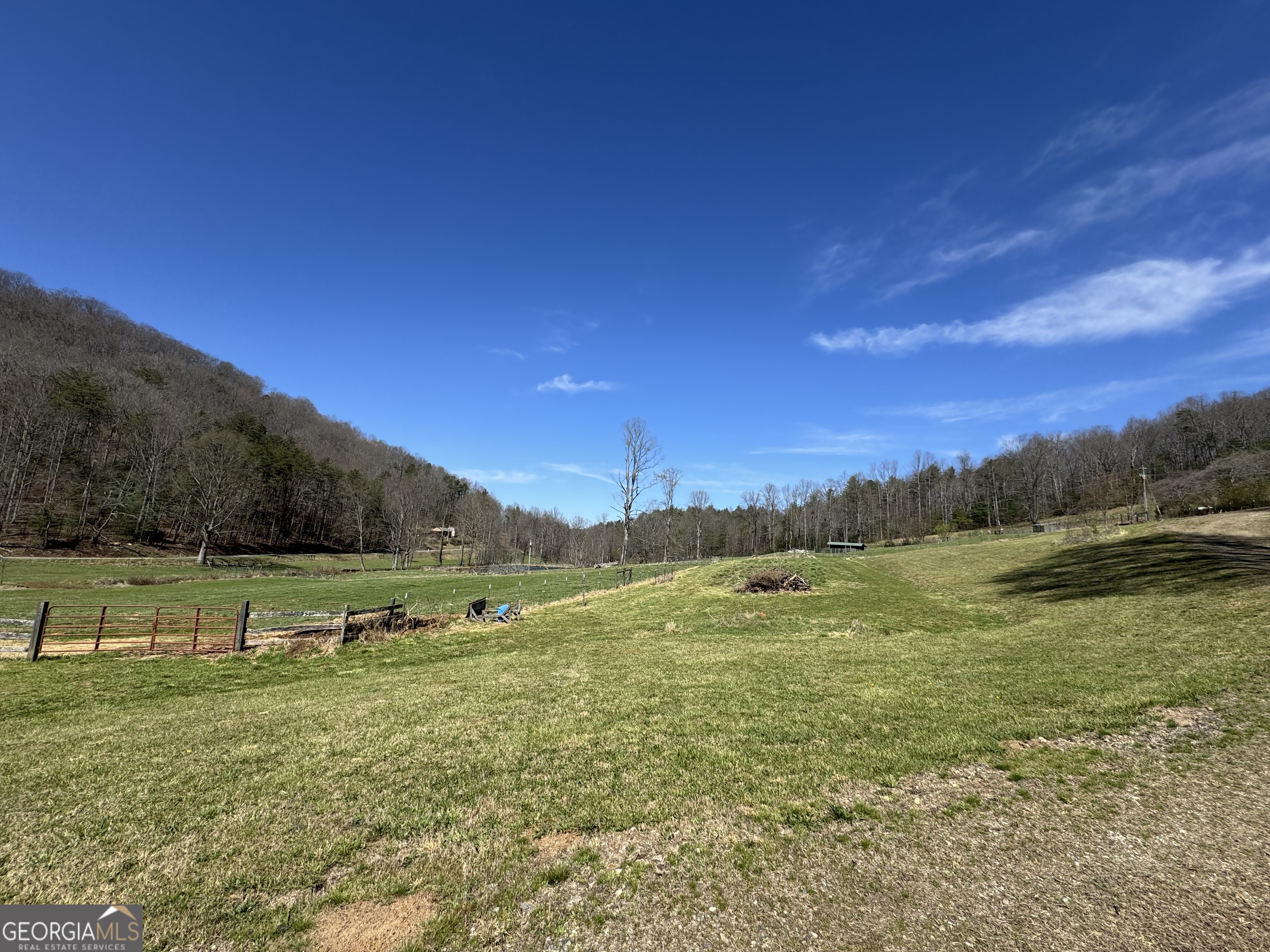 137 Blue Spruce Drive Blairsville GA 30512