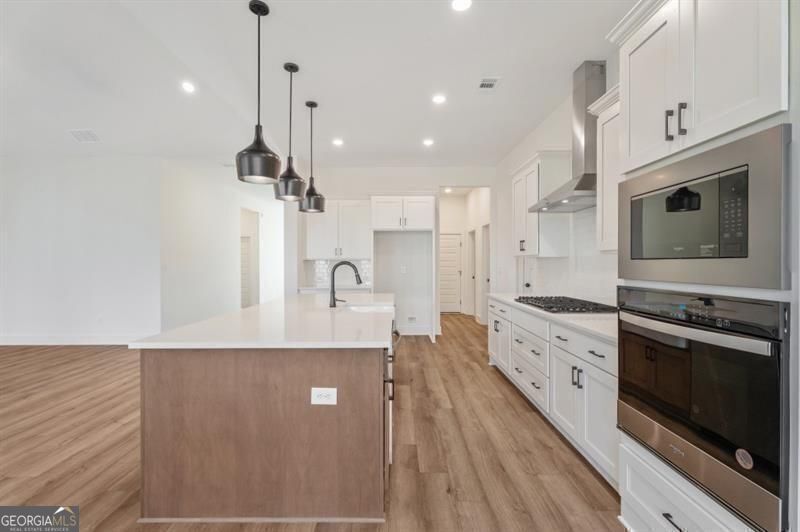 8340 Creekside Overlook Drive Gainesville GA 30506