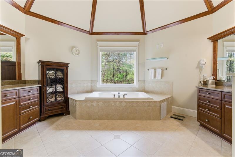 102 Townsend Pass Alpharetta GA 30004