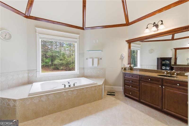 102 Townsend Pass Alpharetta GA 30004