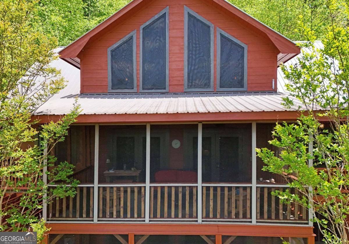 327 Prospectors Pass Ellijay GA 30536