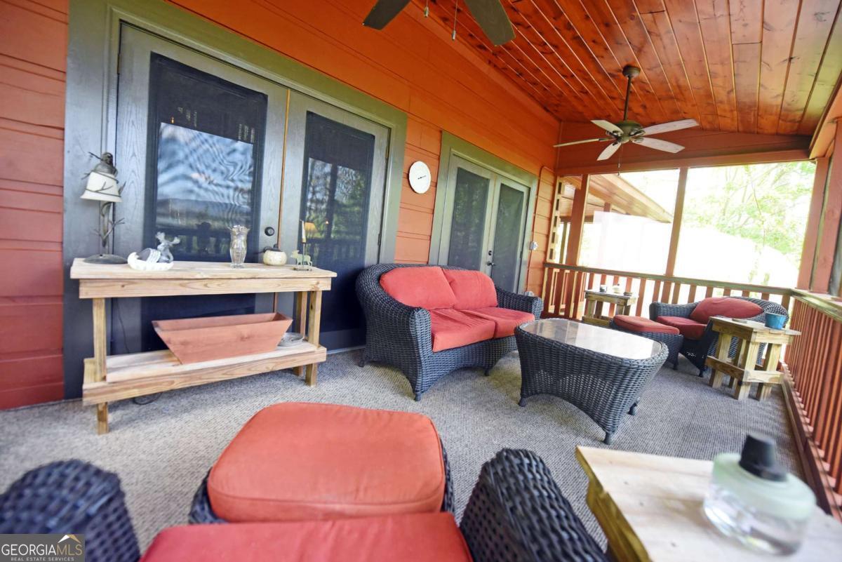 327 Prospectors Pass Ellijay GA 30536