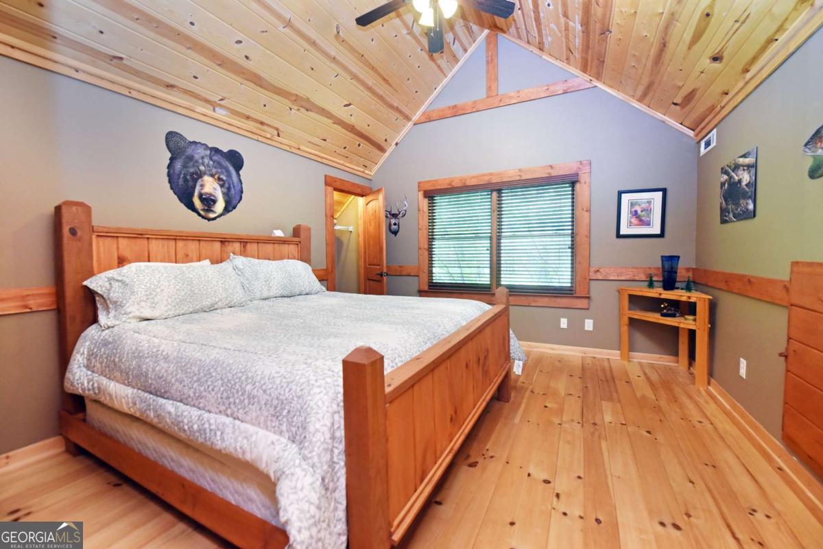 327 Prospectors Pass Ellijay GA 30536