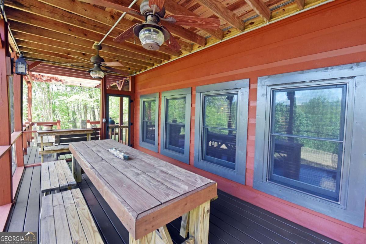 327 Prospectors Pass Ellijay GA 30536