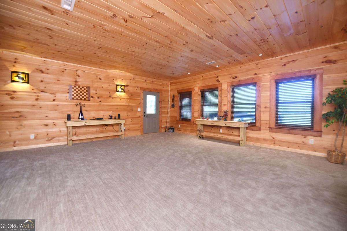 327 Prospectors Pass Ellijay GA 30536