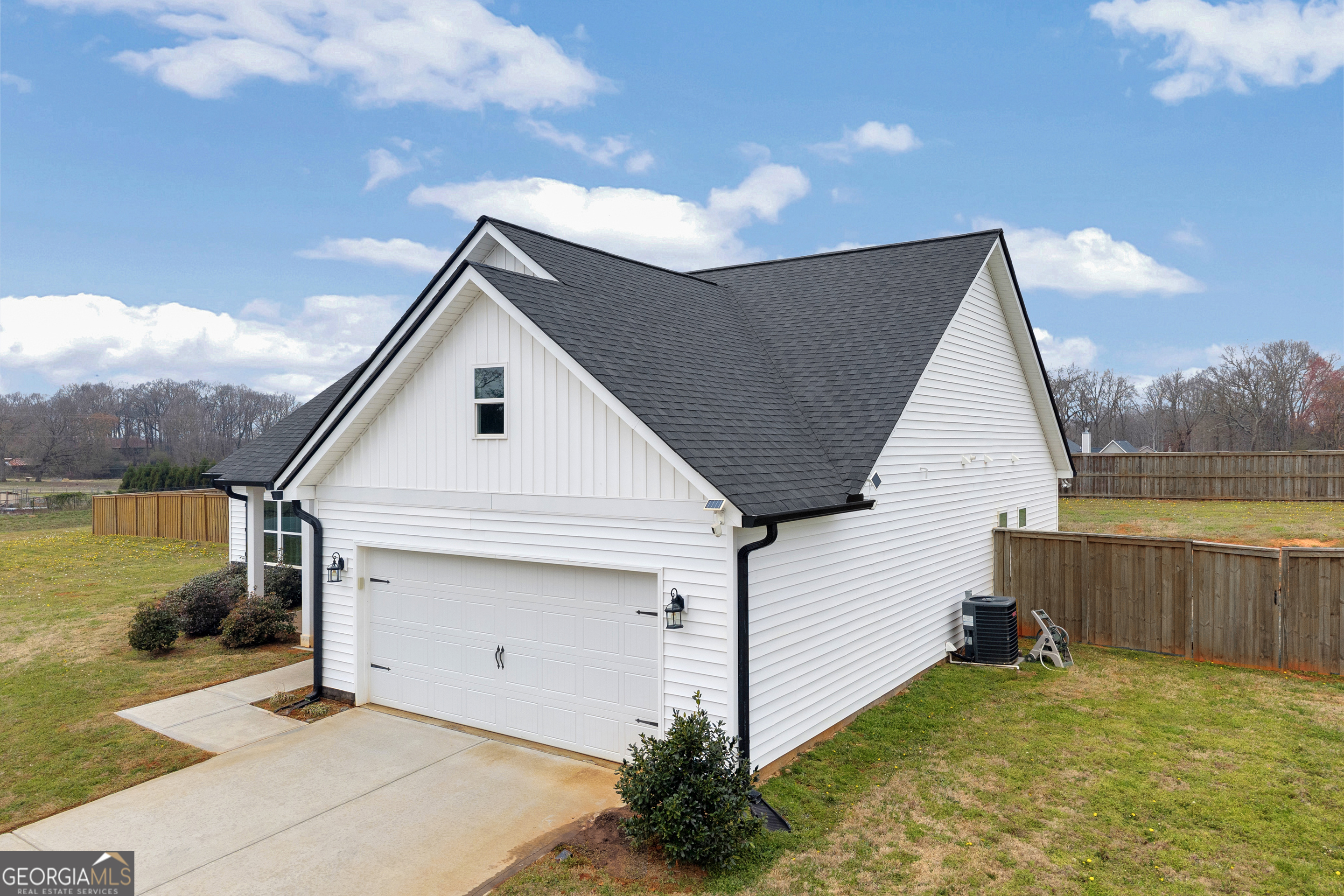 156 Neal Little Road Carnesville GA 30521