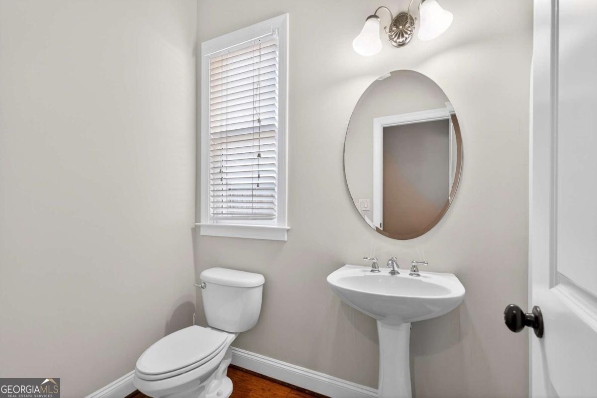 2003 Heathermere Way Roswell GA 30075