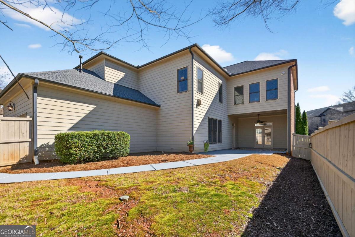 2003 Heathermere Way Roswell GA 30075