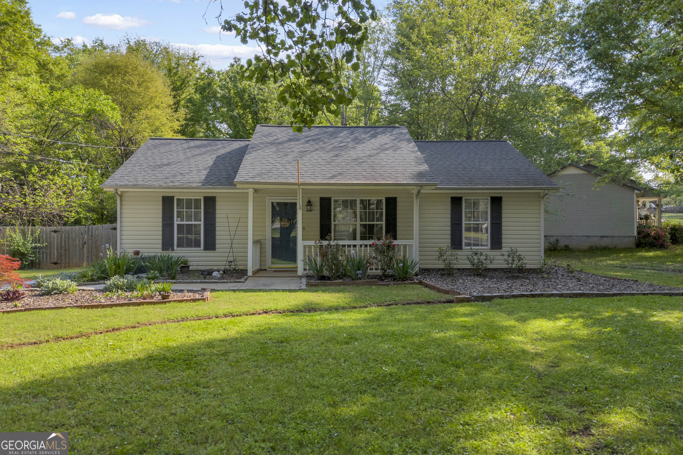 40 Mimosa Street Winder GA 30680