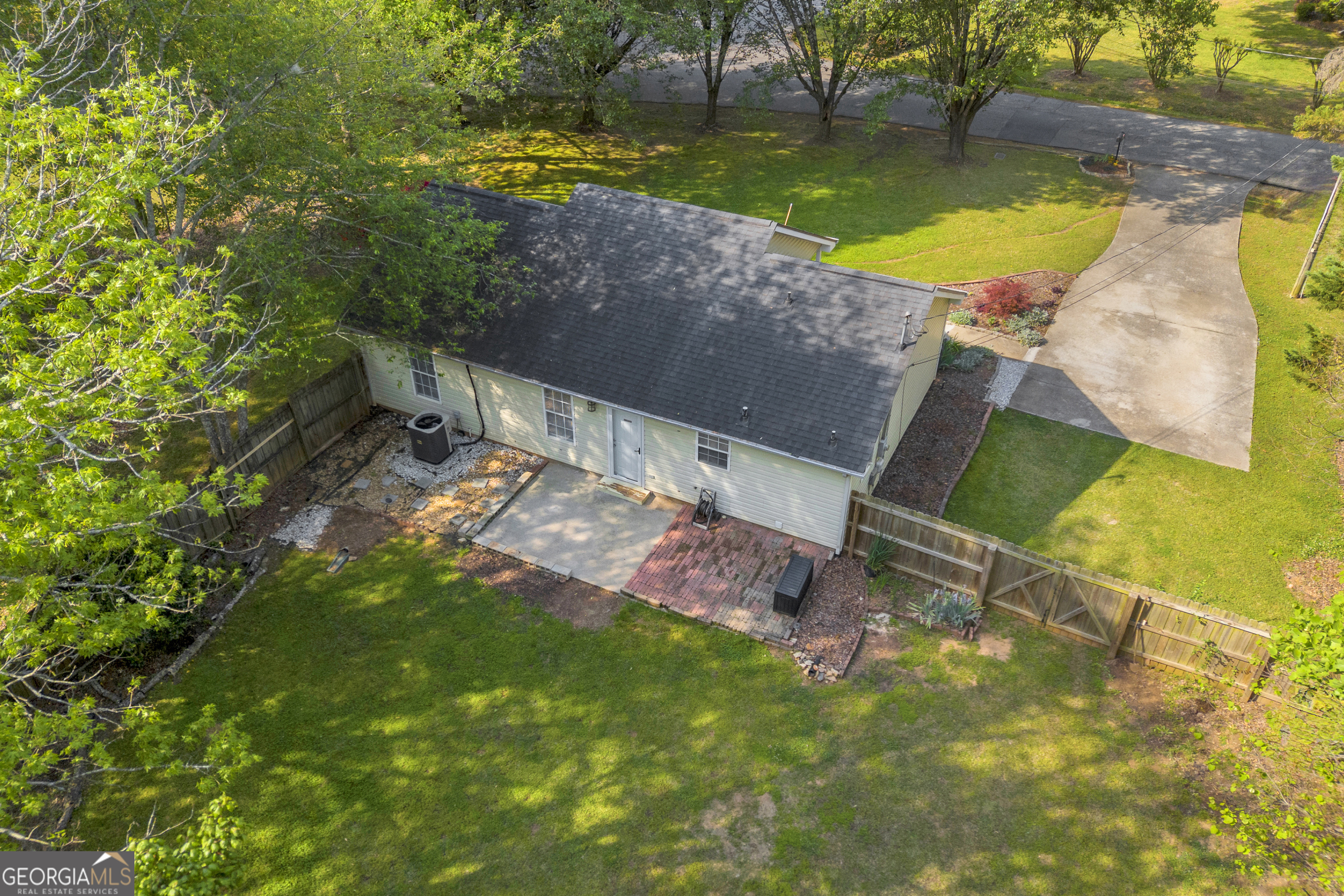 40 Mimosa Street Winder GA 30680
