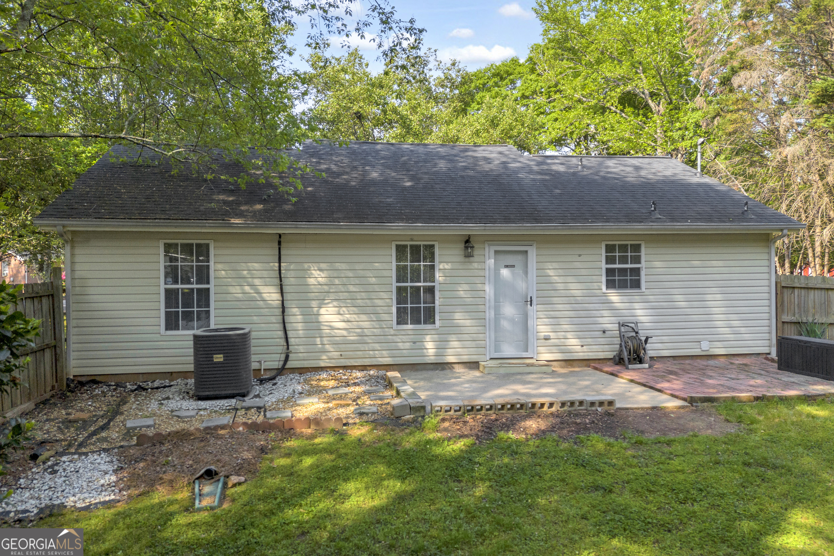 40 Mimosa Street Winder GA 30680