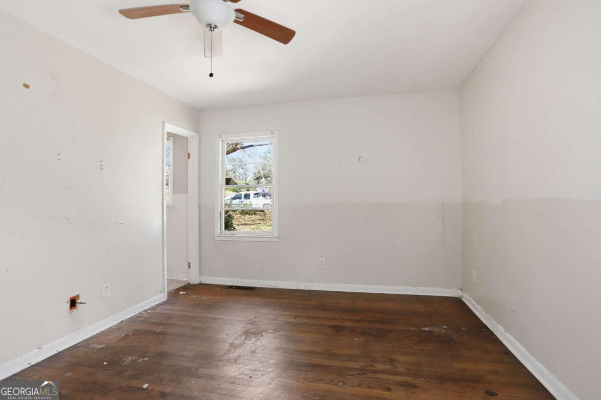 256 Silver Springs Circle SW Atlanta GA 30310