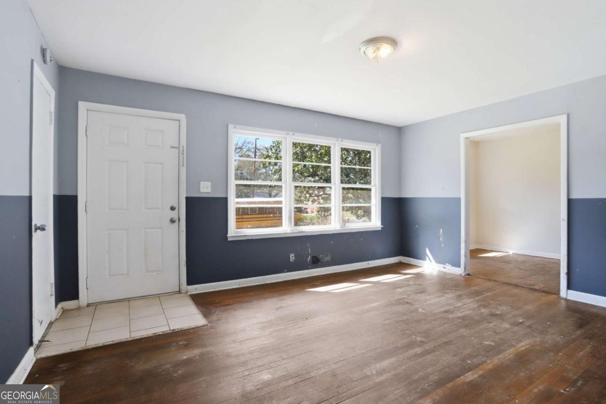 256 Silver Springs Circle SW Atlanta GA 30310