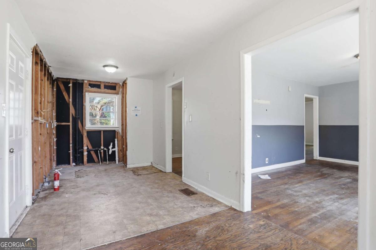256 Silver Springs Circle SW Atlanta GA 30310