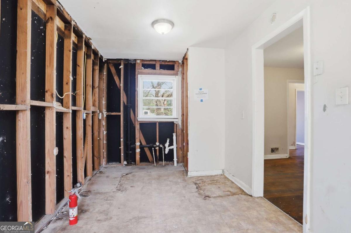 256 Silver Springs Circle SW Atlanta GA 30310